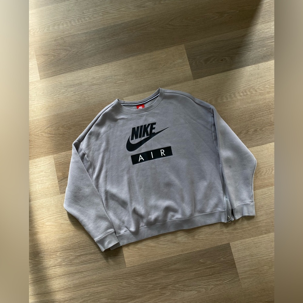 nike sweatshirt womens large